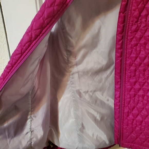 Lands end fushia quilted vest. Size XS - Picture 5 of 5